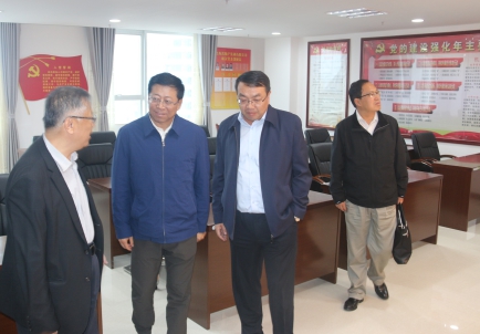 青海省副省長、省國資委黨委書記、主任王黎明，蒞臨省物產(chǎn)集團調研指導工作