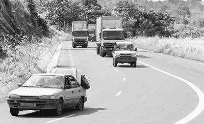 搭中國(guó)快車，促非洲發(fā)展