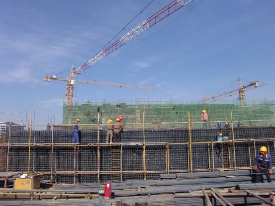 搶抓工期70天，全力以赴保封關